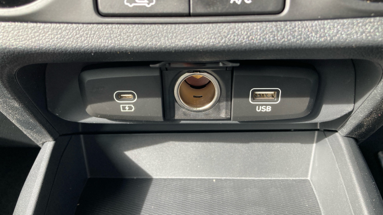 Hyundai i10 1.0 [63] Advance 5dr Auto [Nav] Petrol Hatchback